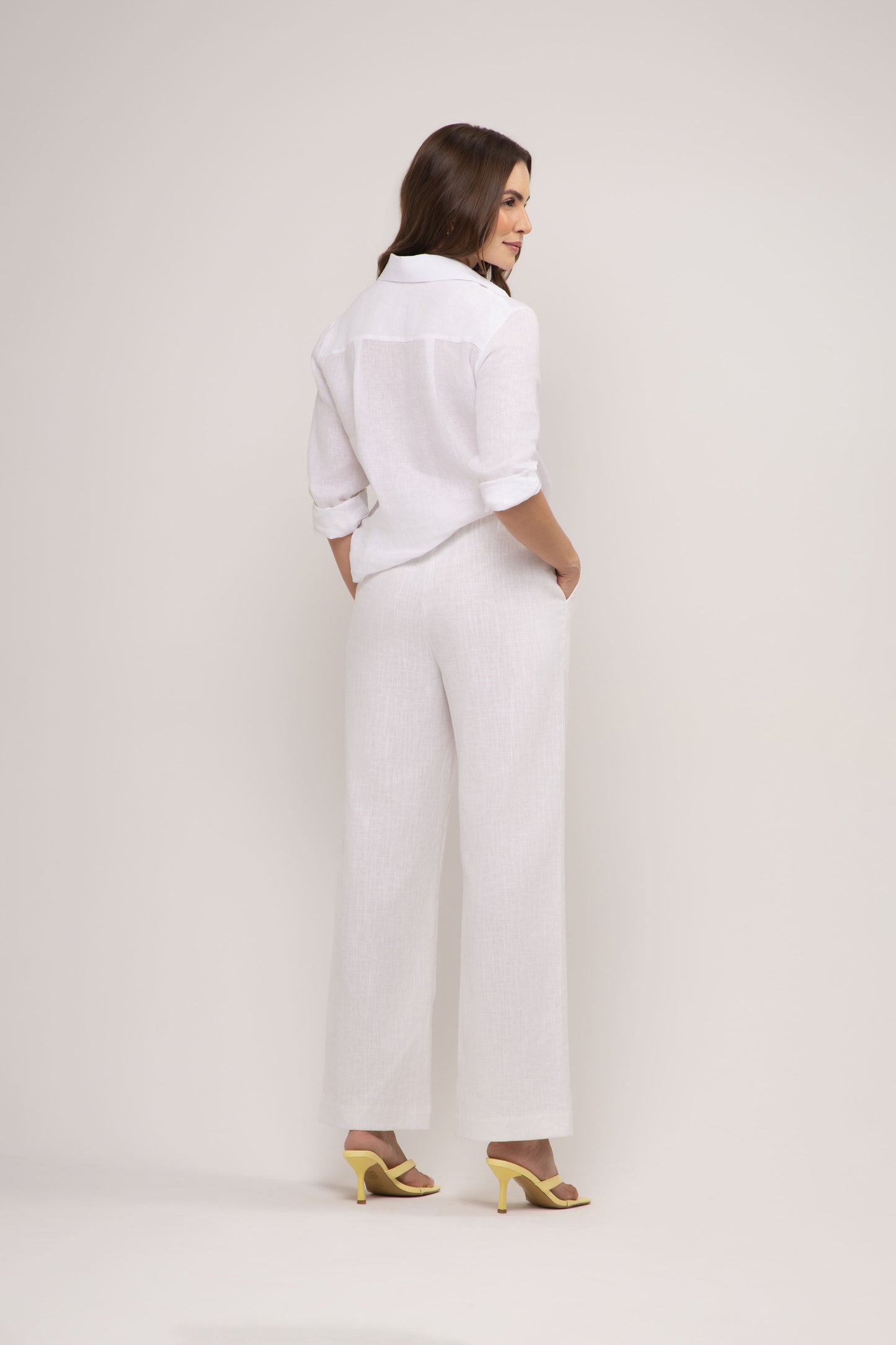 Calça Trancoso Pantalona em Linho Italiano